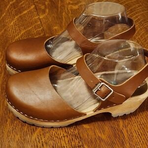 MIA Abba Womens Clog Size 39 US 8-8.5 Hippie Boho Wood Bottoms Leather Uppers